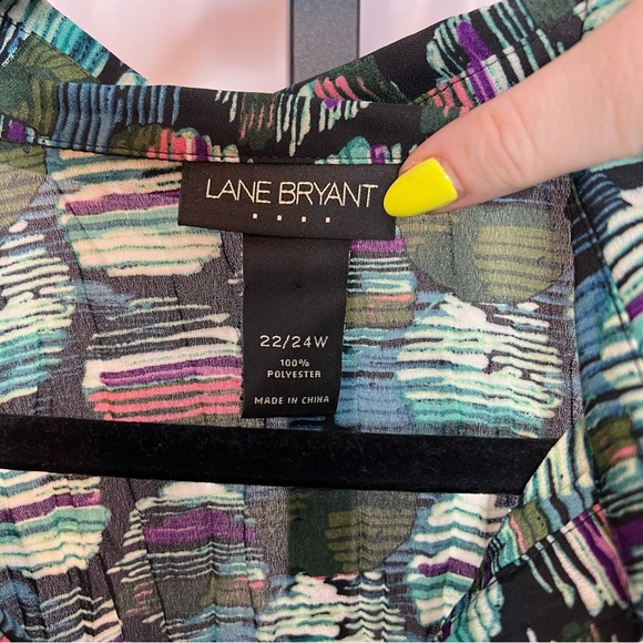 Lane Bryant Factory Circle Print Textured Blouse, size 22/24W - Picture 2 of 5